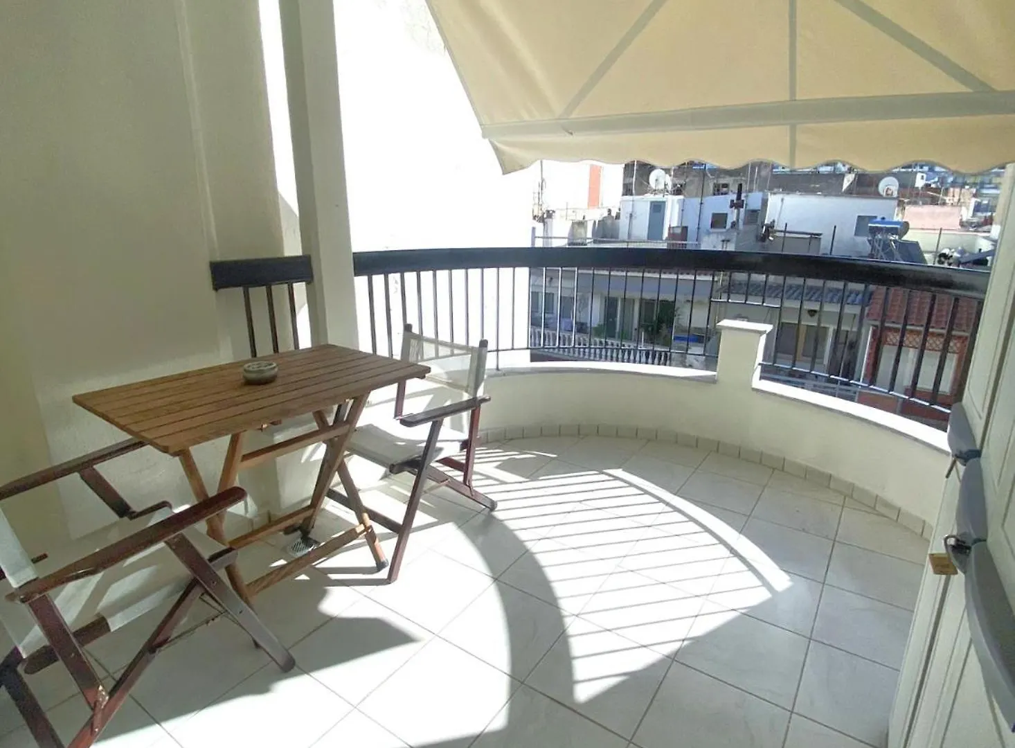 Harry'S Studio - Center Salonic 0*,